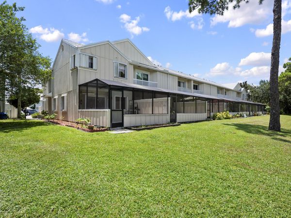 6151 Riverwalk Lane, Unit 8, Jupiter, FL 33458