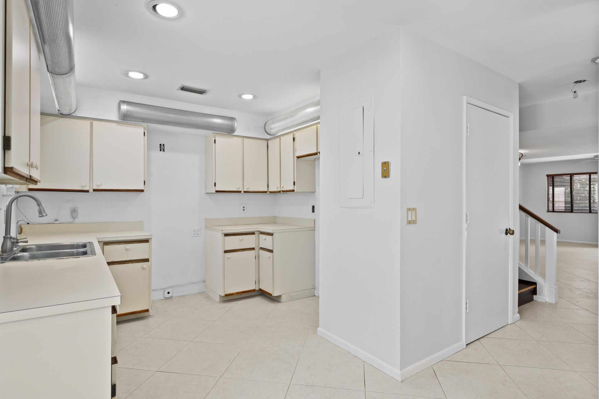 6151 Riverwalk Lane, Unit 8, Jupiter, FL 33458 Photo