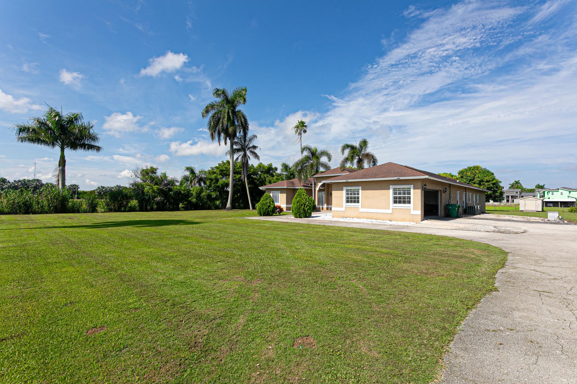173 S Greenstar Avenue, Pahokee, FL 33476 Photo