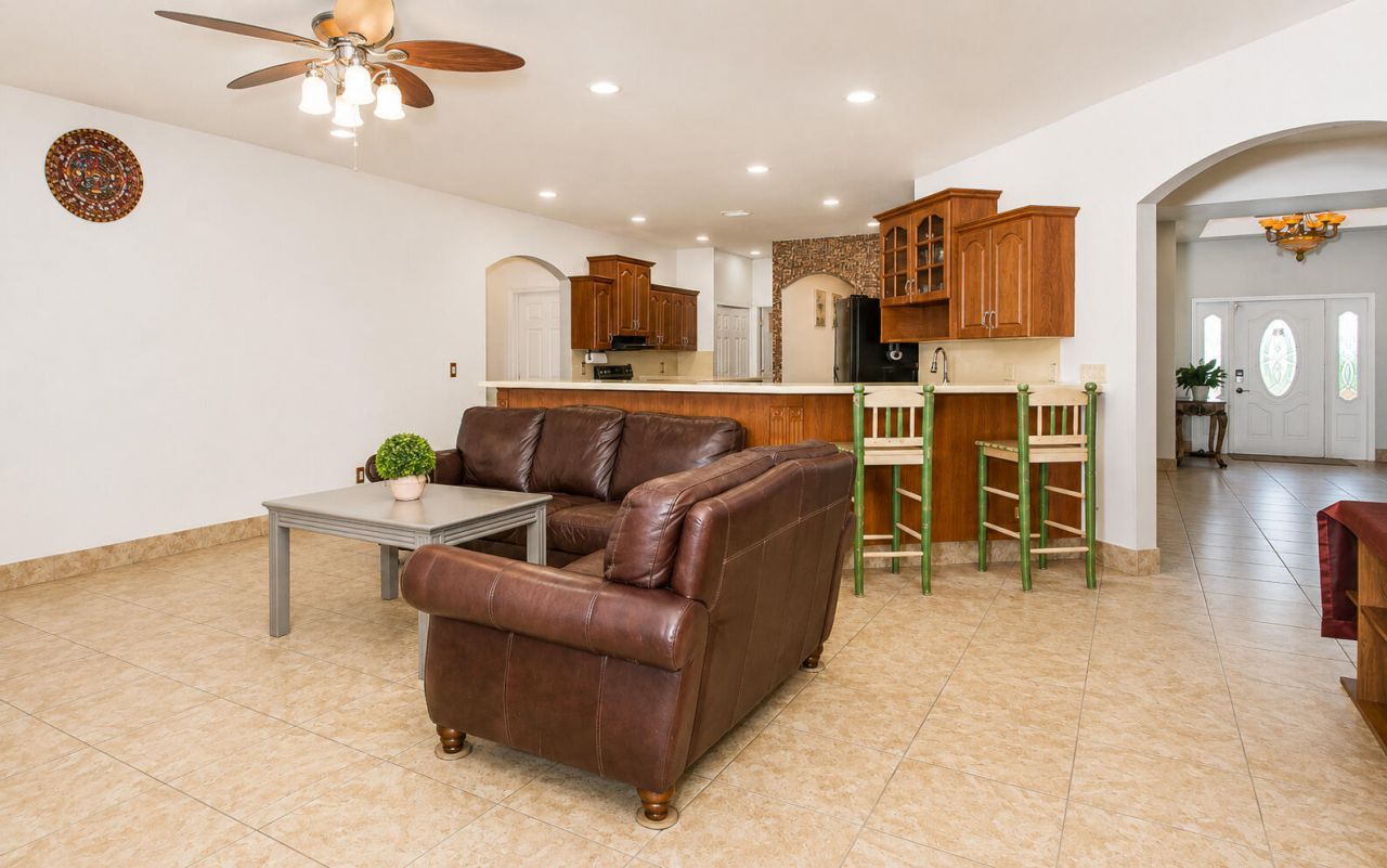 173 S Greenstar Avenue, Pahokee, FL 33476 Photo