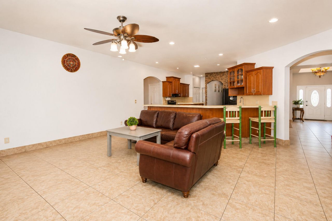 173 S Greenstar Avenue, Pahokee, FL 33476 Photo