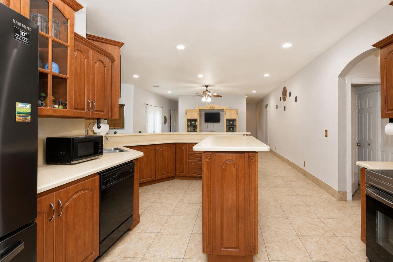 173 S Greenstar Avenue, Pahokee, FL 33476 Photo