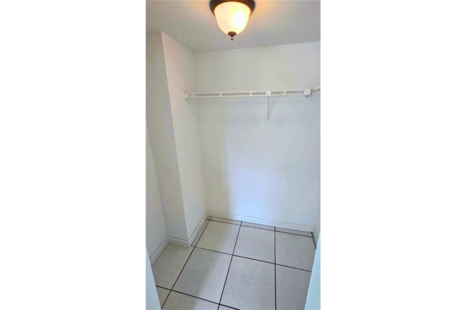7801 Colony Circle S, Unit 106, Tamarac, FL 33321 Photo