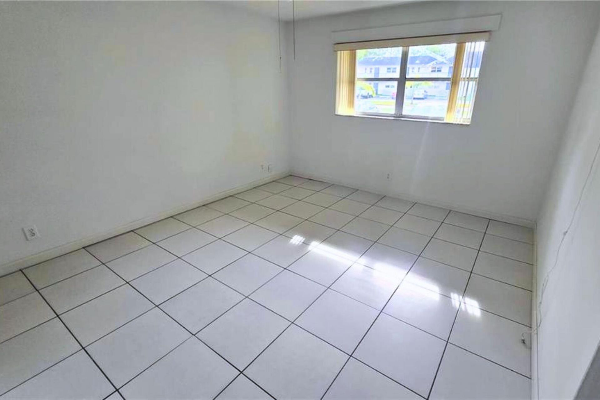 7801 Colony Circle S, Unit 106, Tamarac, FL 33321 Photo