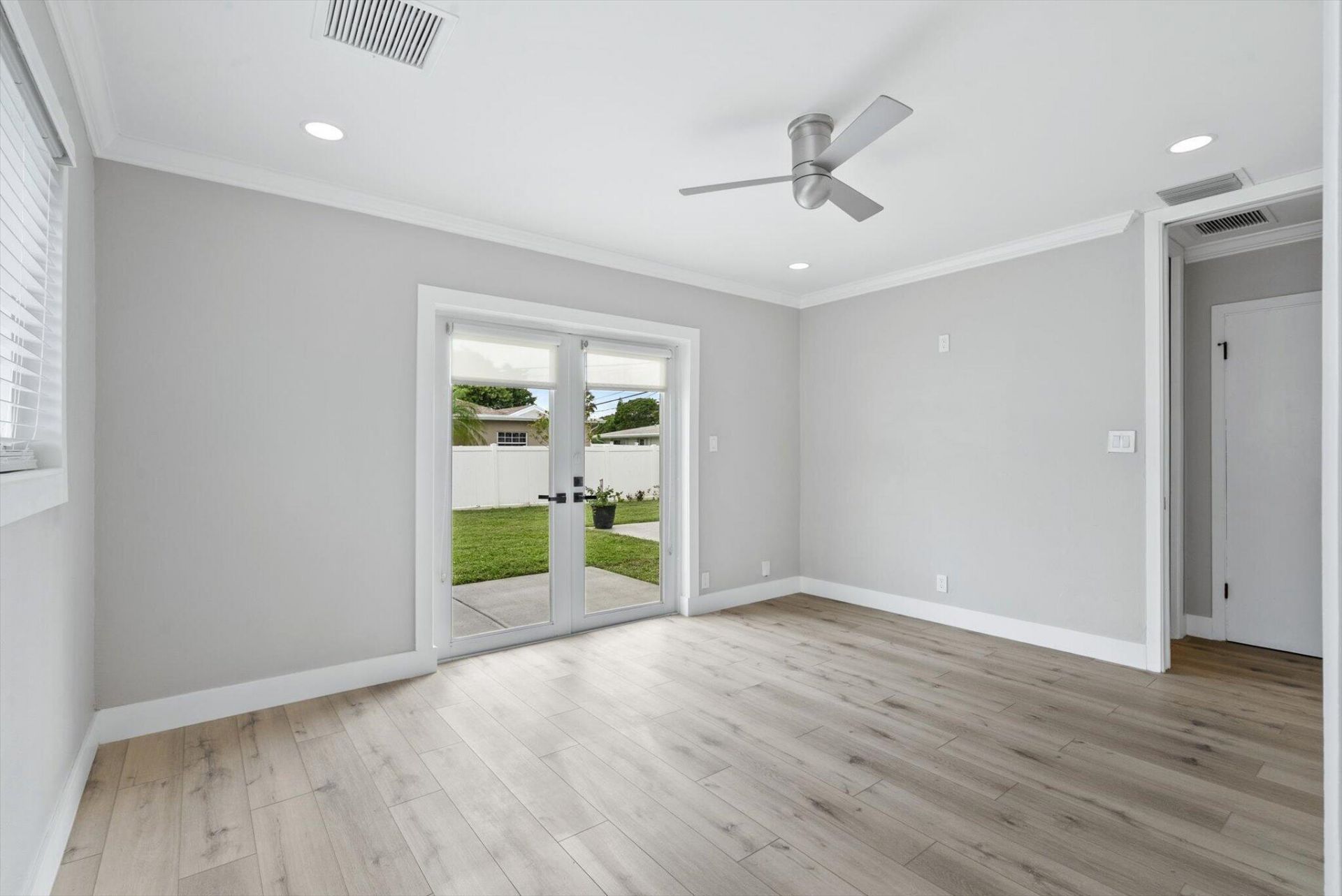 2775 NE 5th Avenue, Boca Raton, FL 33431 Photo