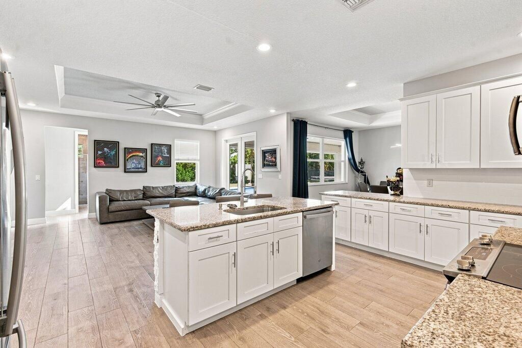 12291 70th Place N, West Palm Beach, FL 33412 Photo