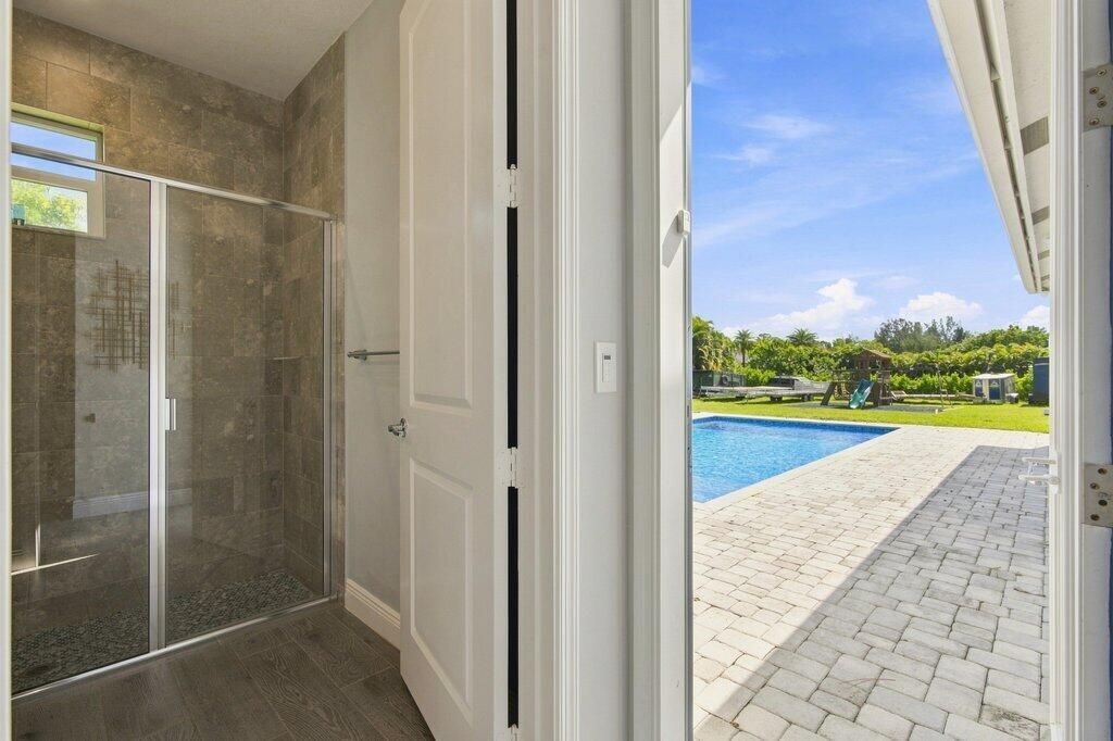 12291 70th Place N, West Palm Beach, FL 33412 Photo