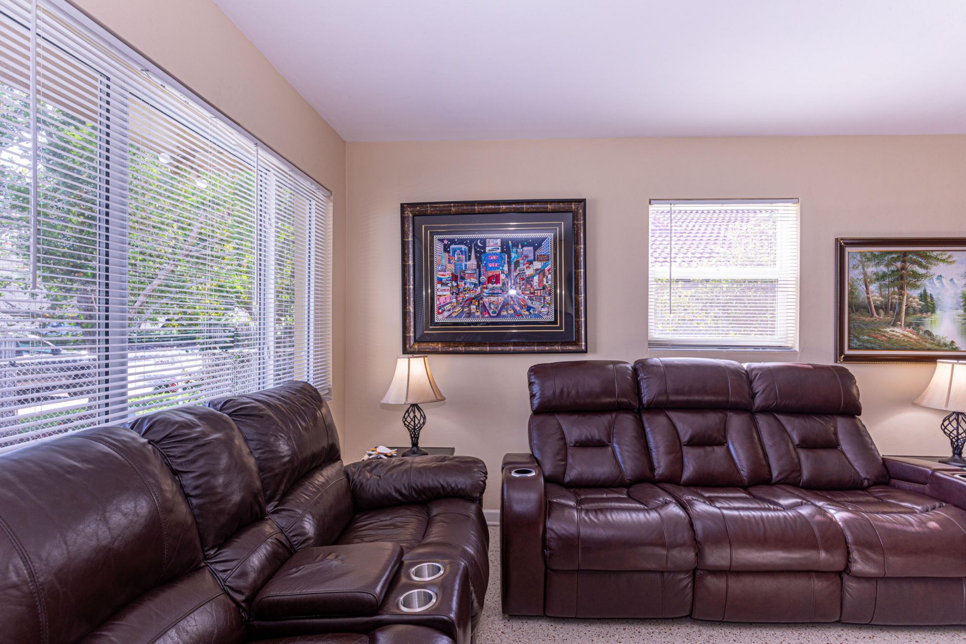 429 Summa Street, West Palm Beach, FL 33405 Photo