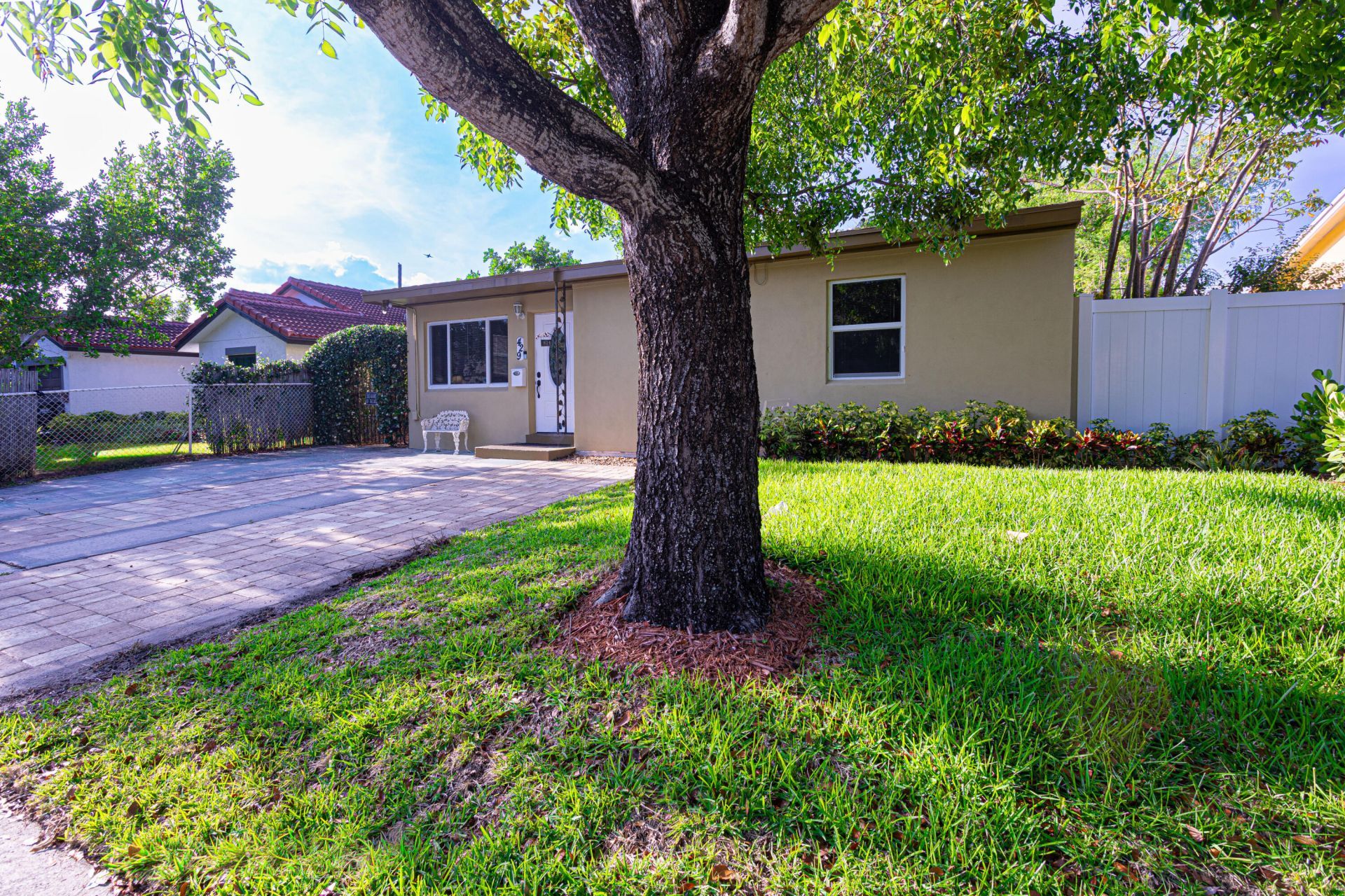 429 Summa Street, West Palm Beach, FL 33405 Photo