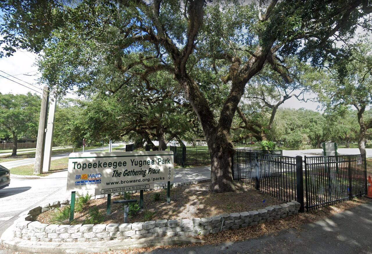 2200 Park Lane, Unit 107, Hollywood, FL 33021 Photo