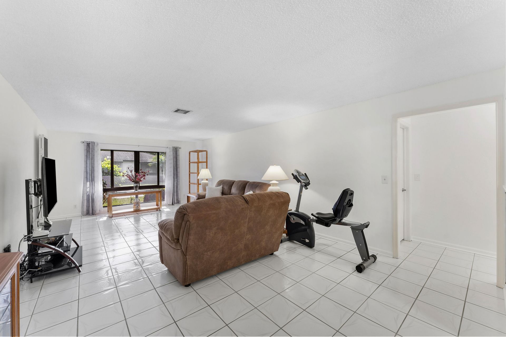 4903 Equestrian Circle, Unit A, Boynton Beach, FL 33436 Photo