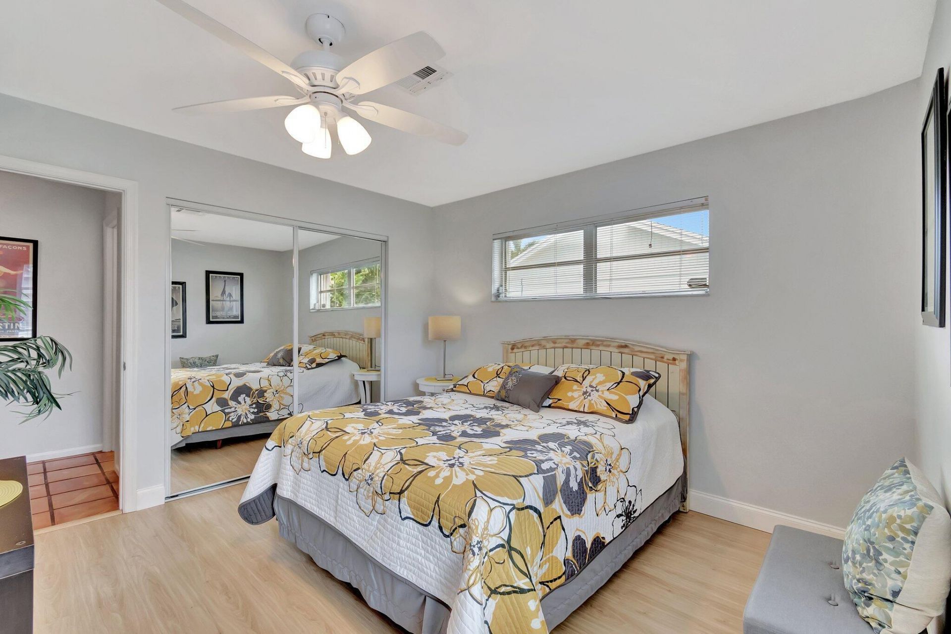 577 SW 24th Avenue, Boynton Beach, FL 33435 Photo