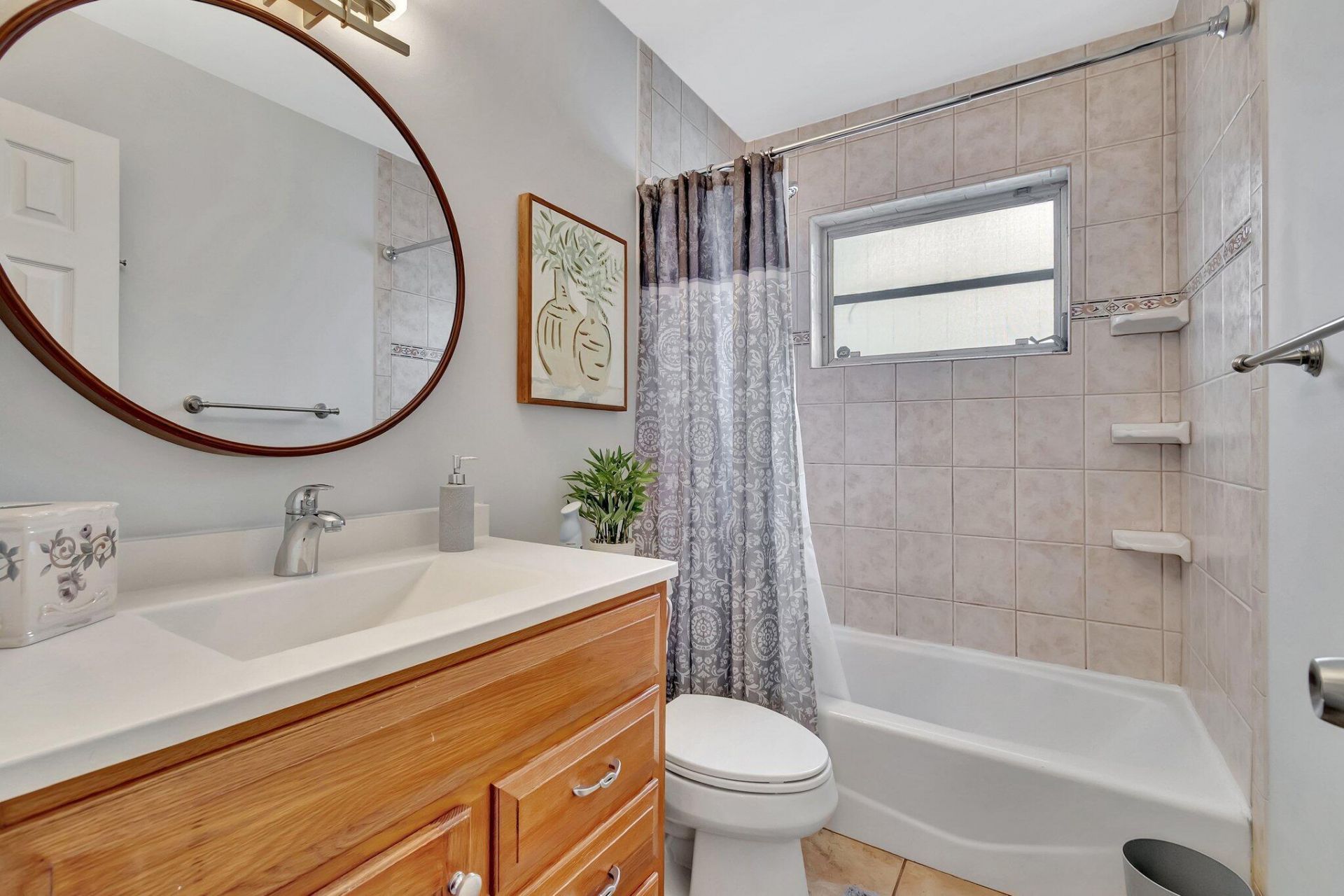 577 SW 24th Avenue, Boynton Beach, FL 33435 Photo