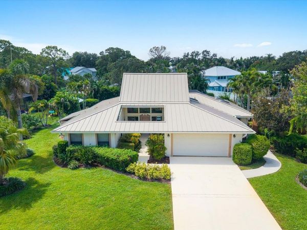 1904 NW 22nd Street, Stuart, FL 34994