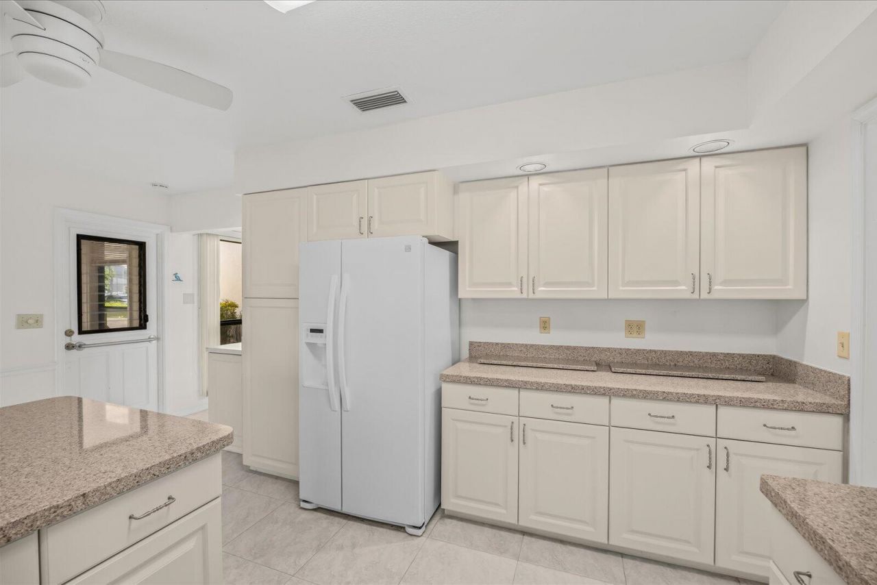 1904 NW 22nd Street, Stuart, FL 34994 Photo
