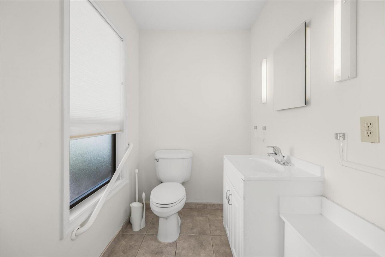 1904 NW 22nd Street, Stuart, FL 34994 Photo