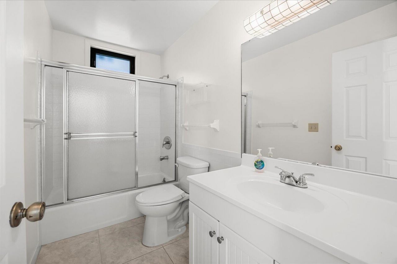 1904 NW 22nd Street, Stuart, FL 34994 Photo