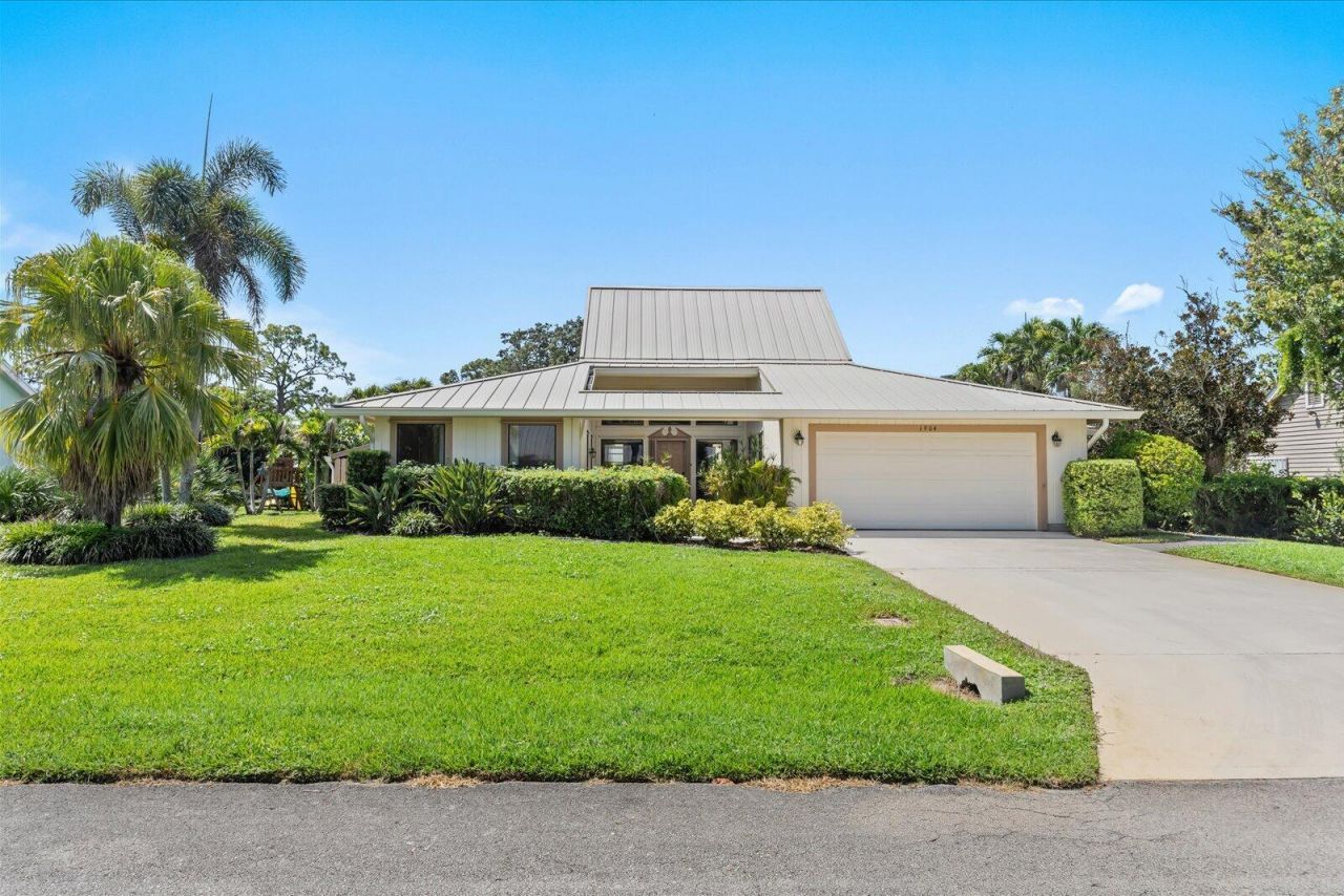1904 NW 22nd Street, Stuart, FL 34994 Photo