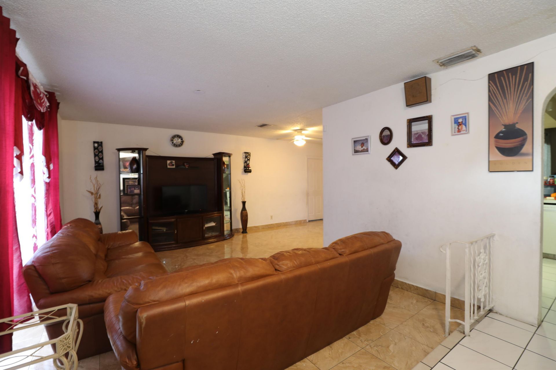 3132 NW 39th Court, Lauderdale Lakes, FL 33309 Photo