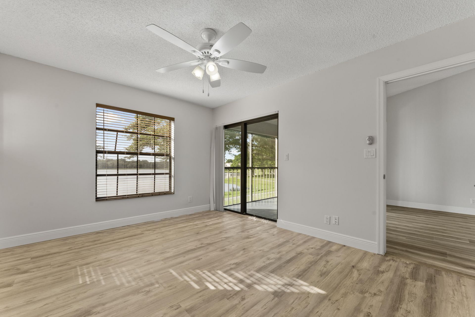 2900 Olivewood Terrace, Unit 201, Boca Raton, FL 33431 Photo