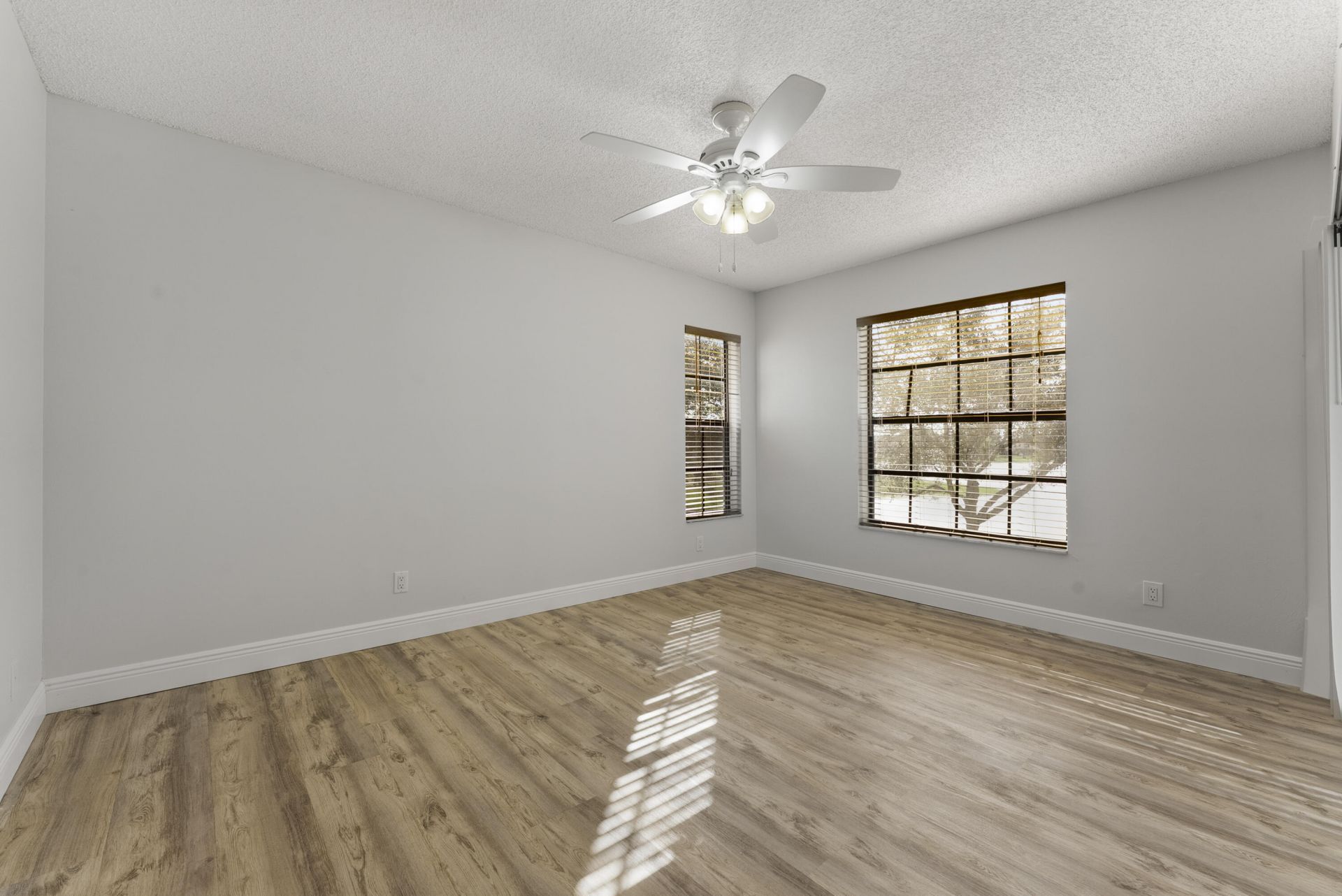 2900 Olivewood Terrace, Unit 201, Boca Raton, FL 33431 Photo