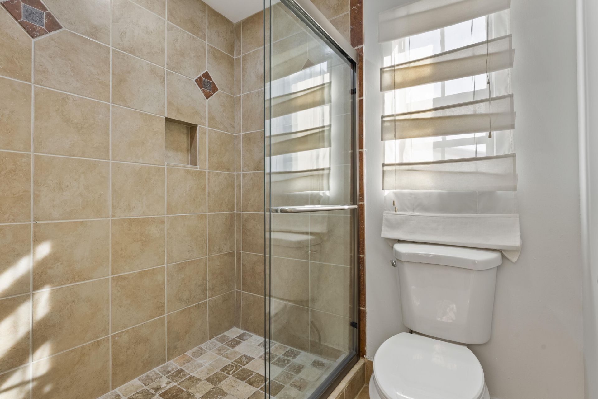 2900 Olivewood Terrace, Unit 201, Boca Raton, FL 33431 Photo