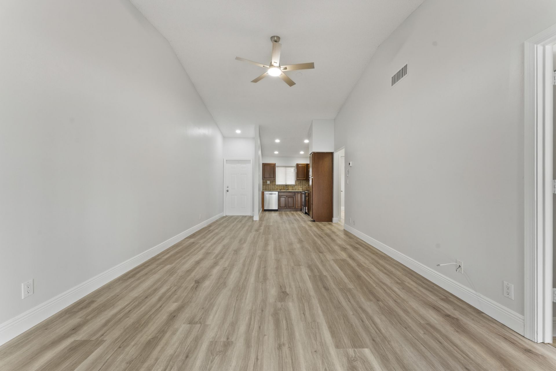 2900 Olivewood Terrace, Unit 201, Boca Raton, FL 33431 Photo