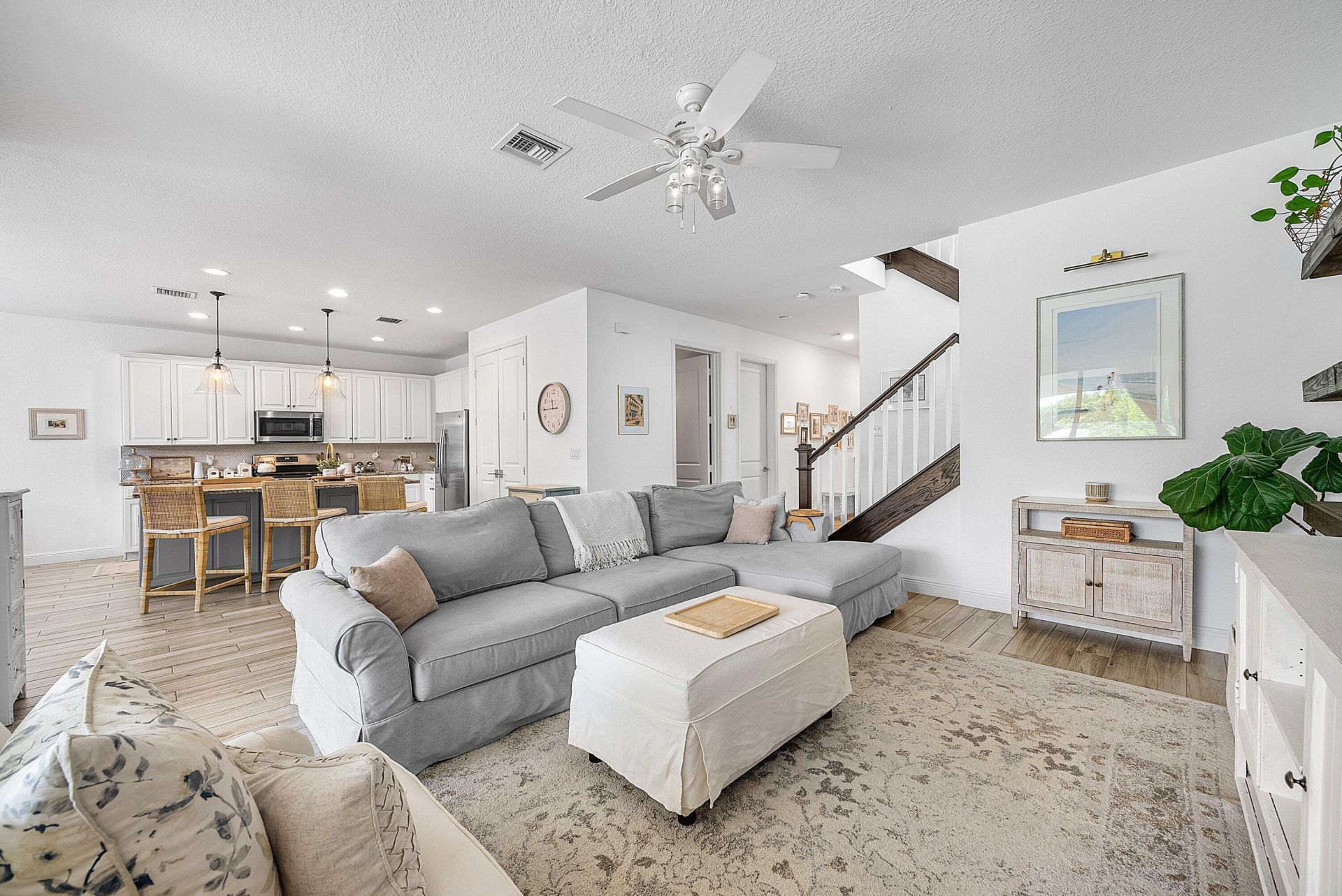 924 Deer Haven Drive, The Acreage, FL 33470 Photo