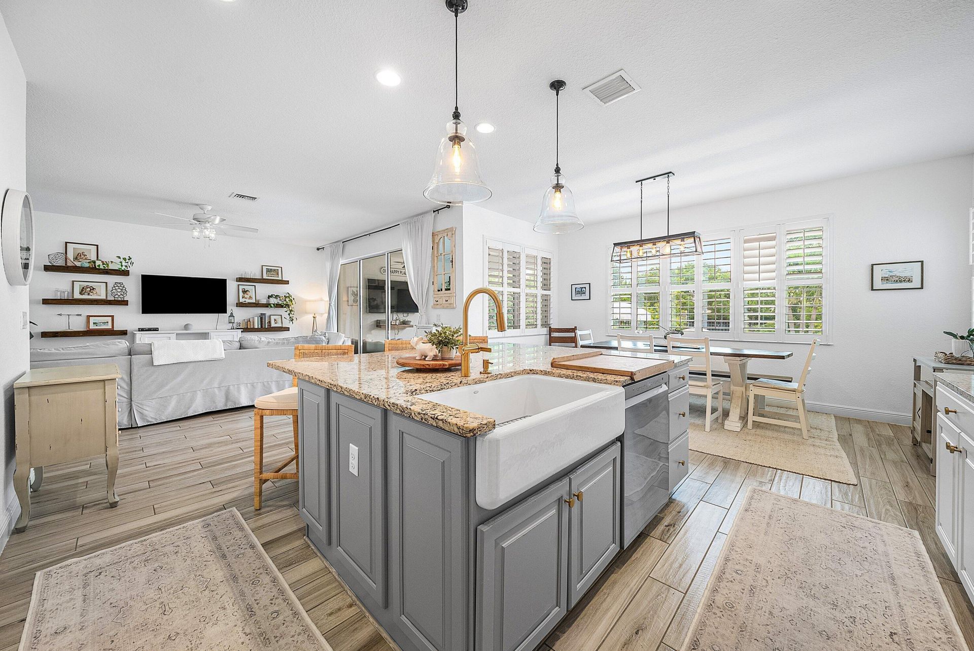924 Deer Haven Drive, The Acreage, FL 33470 Photo