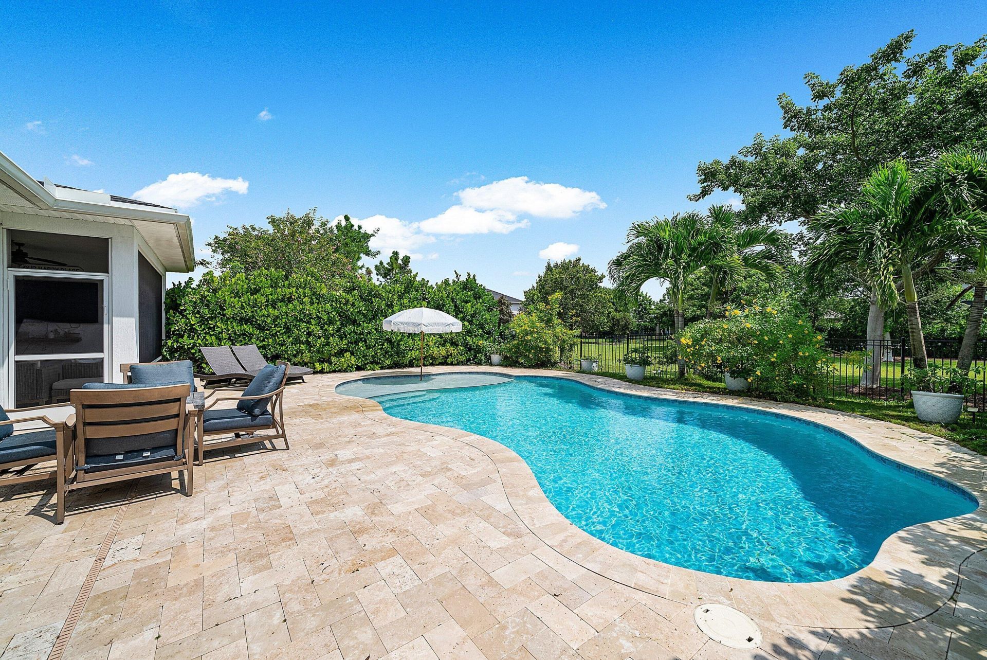 924 Deer Haven Drive, The Acreage, FL 33470 Photo