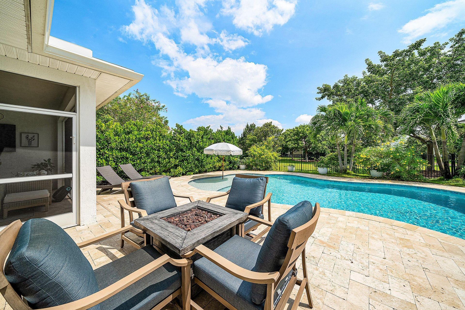 924 Deer Haven Drive, The Acreage, FL 33470 Photo