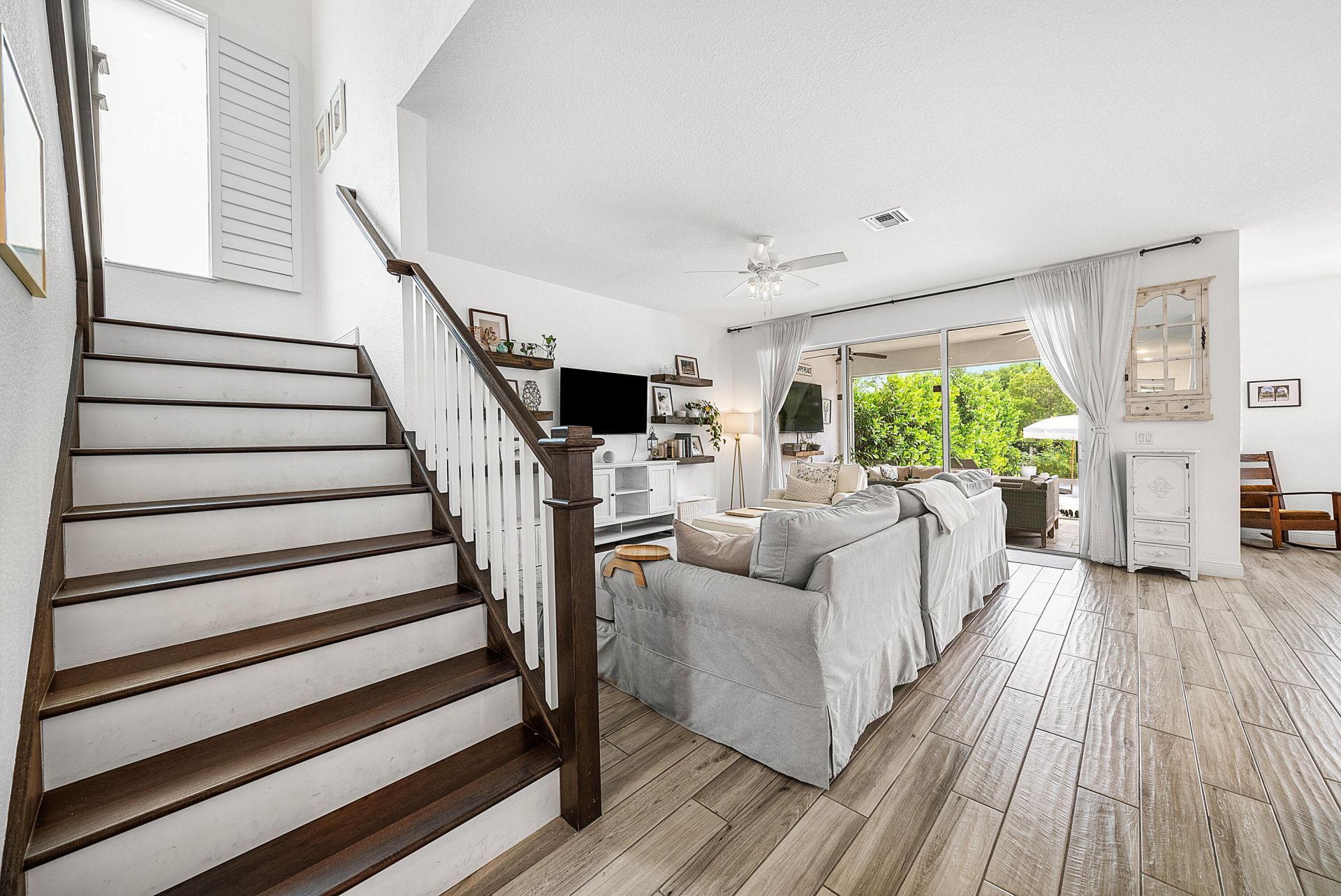 924 Deer Haven Drive, The Acreage, FL 33470 Photo