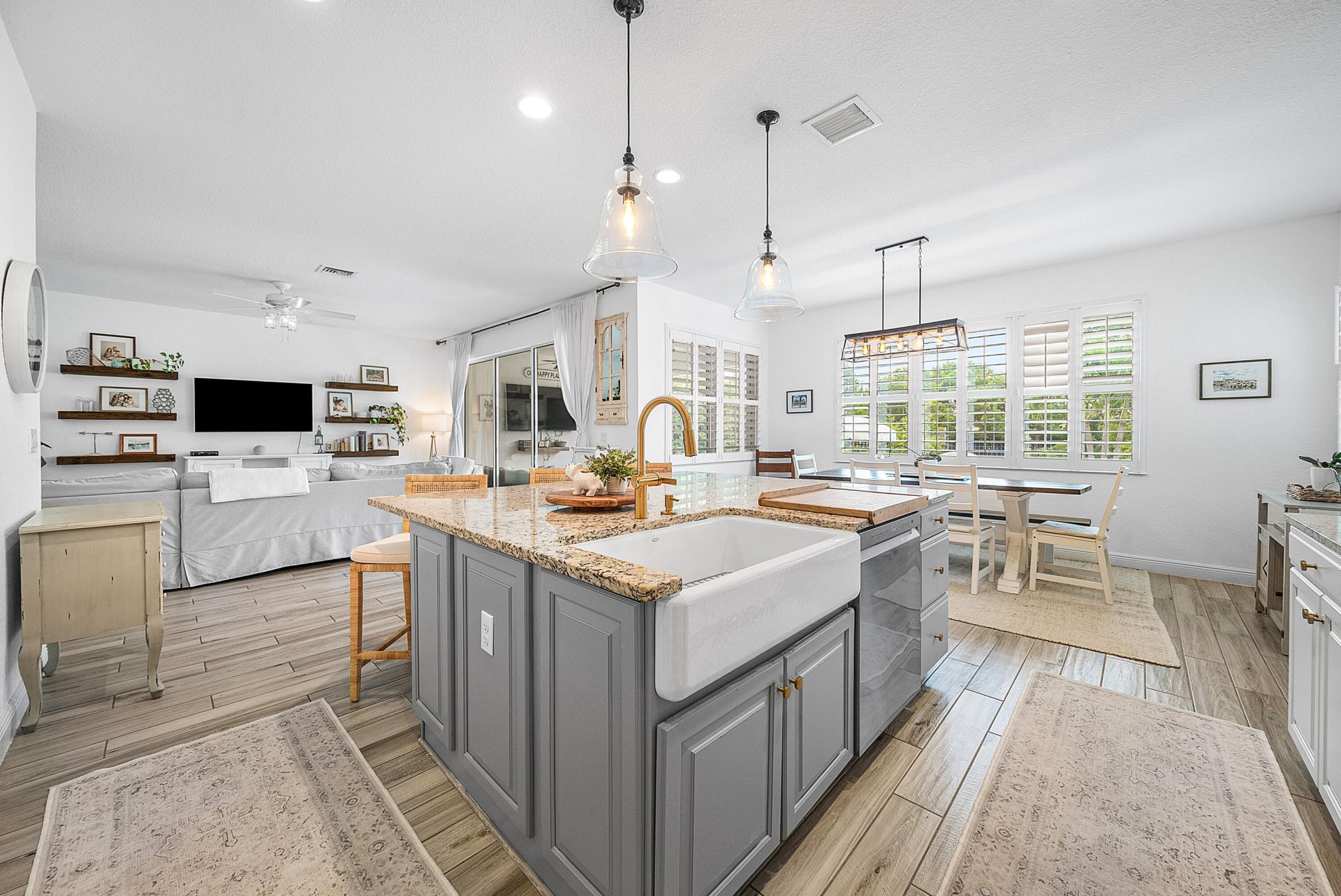 924 Deer Haven Drive, The Acreage, FL 33470 Photo