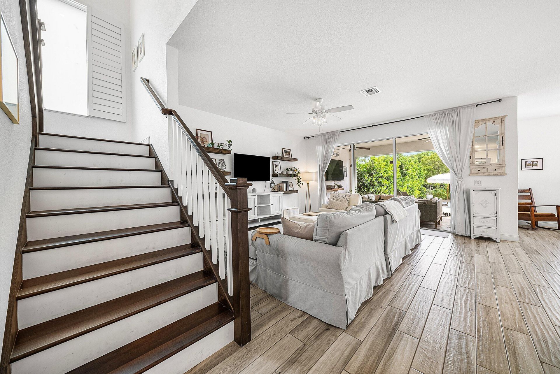 924 Deer Haven Drive, The Acreage, FL 33470 Photo