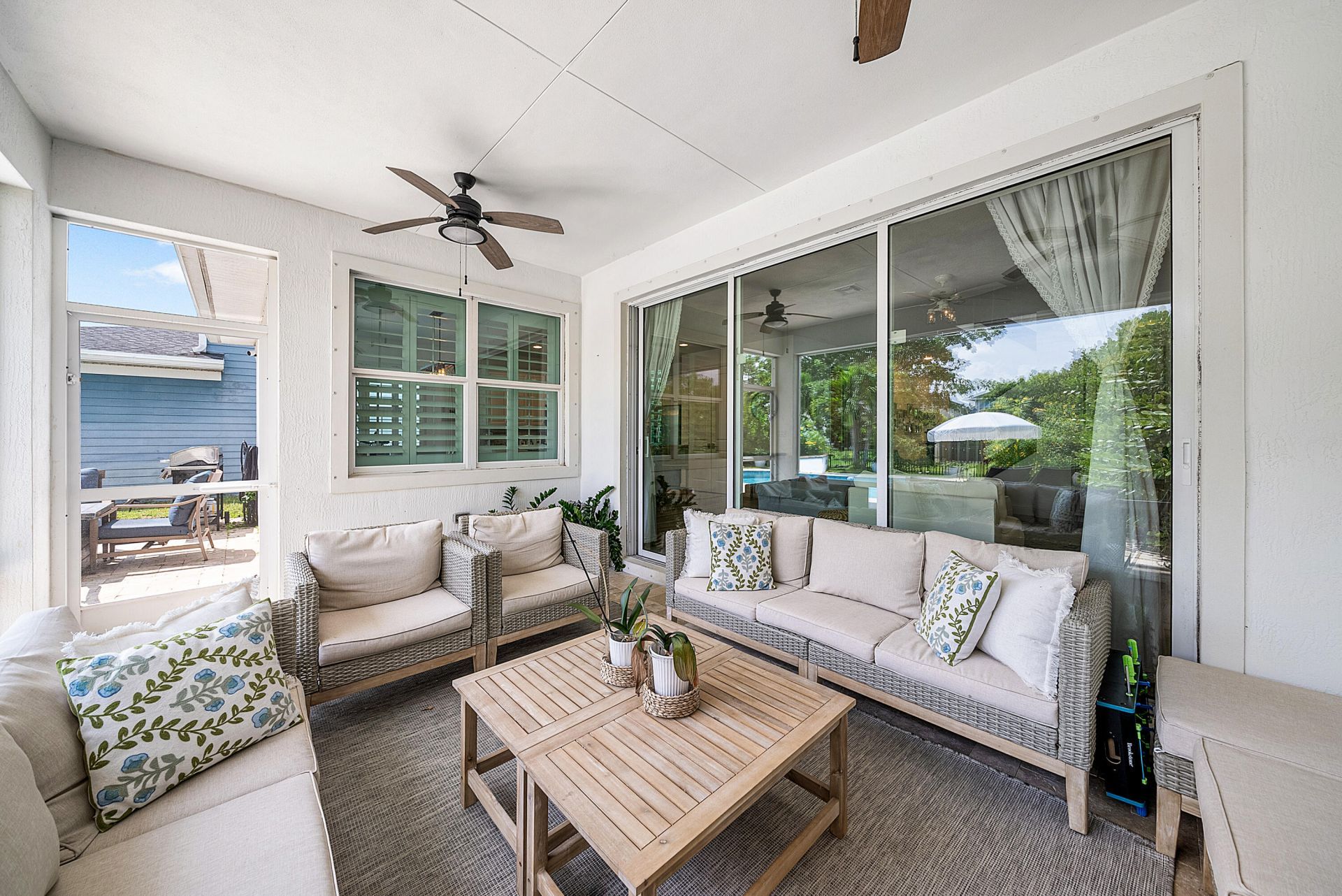 924 Deer Haven Drive, The Acreage, FL 33470 Photo
