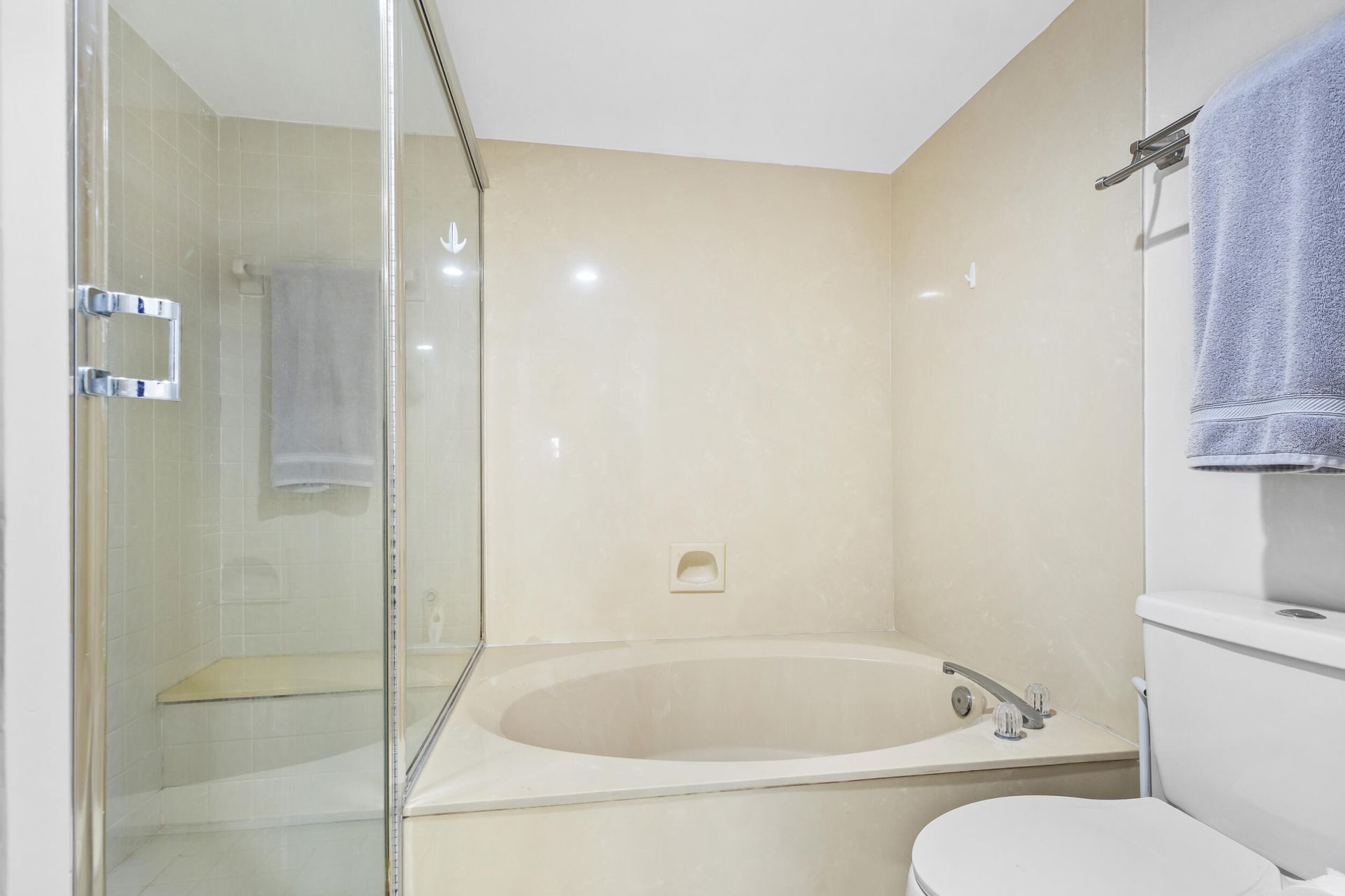 5186 Golfview Court, Unit 1913, Delray Beach, FL 33484 Photo