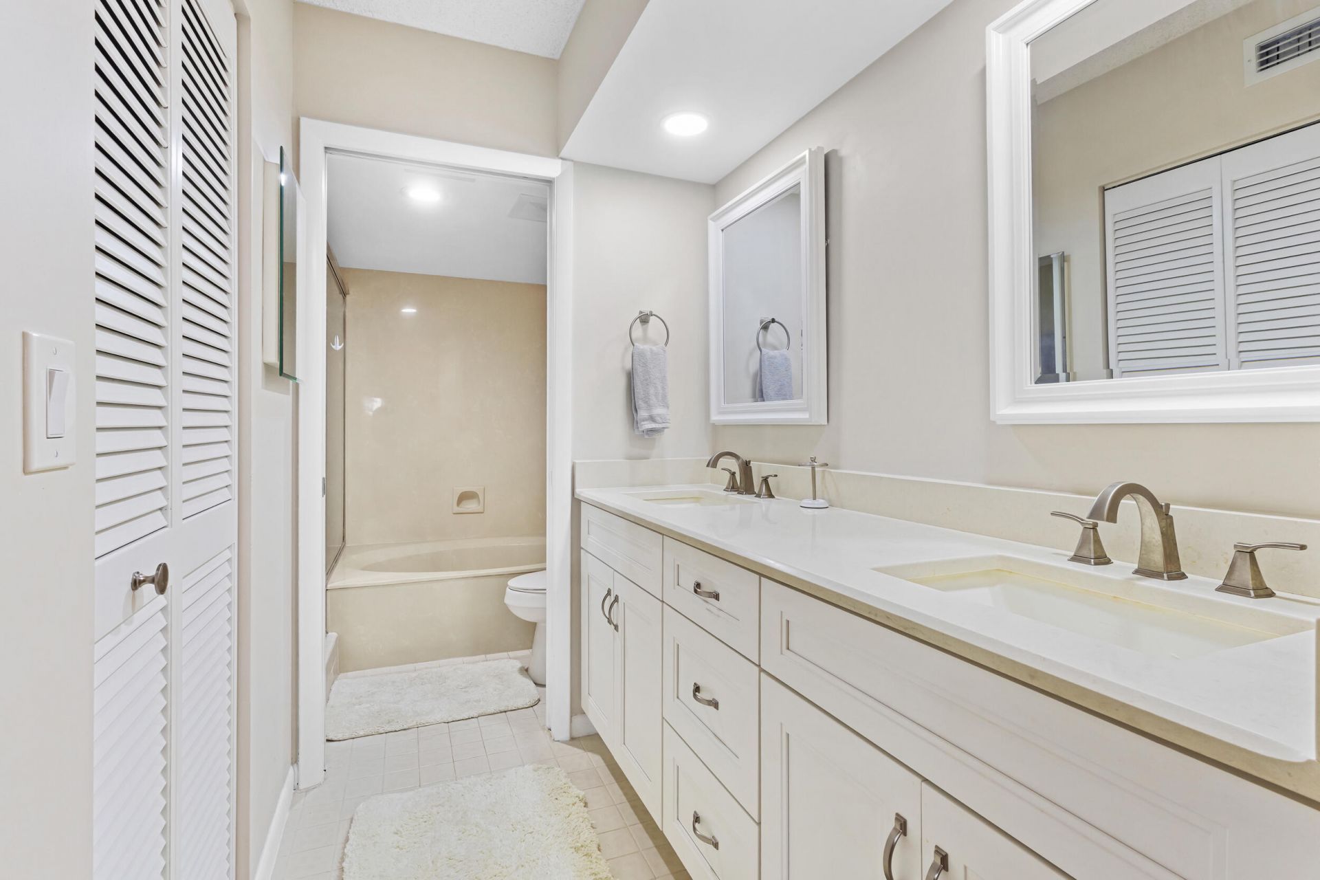5186 Golfview Court, Unit 1913, Delray Beach, FL 33484 Photo
