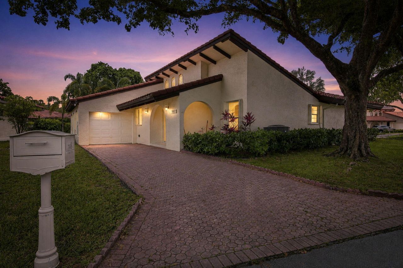 7918 Hibiscus Circle, Unit 59, Tamarac, FL 33321 Photo