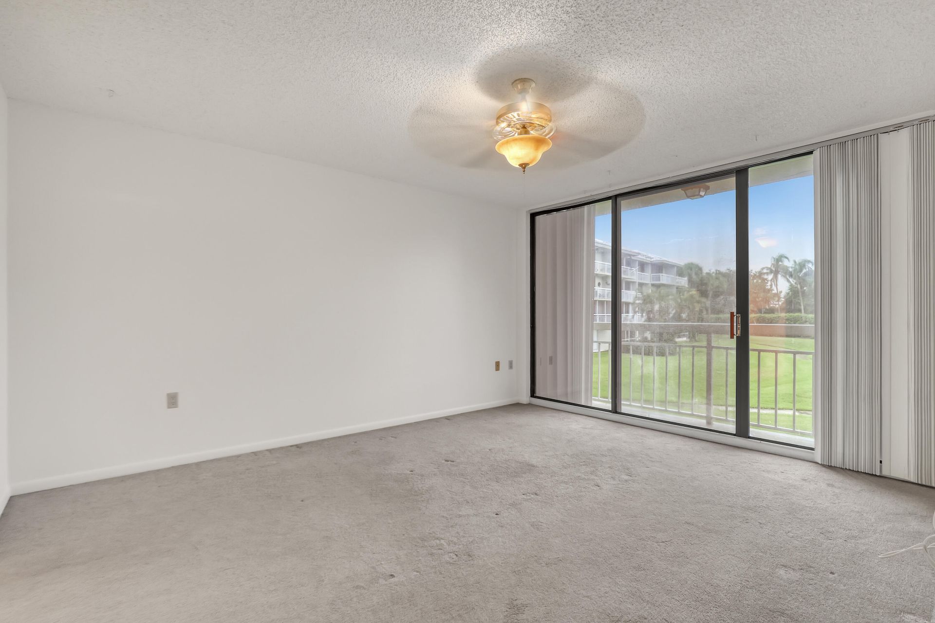 2621 Village Boulevard, Unit 203, West Palm Beach, FL 33409 Photo