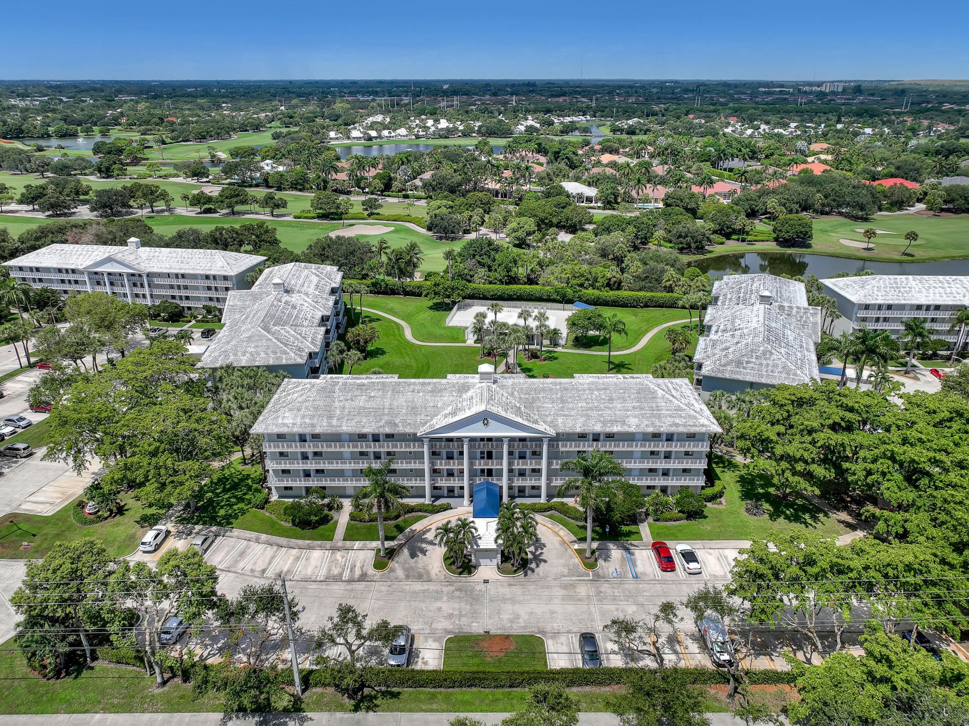 2621 Village Boulevard, Unit 203, West Palm Beach, FL 33409 Photo