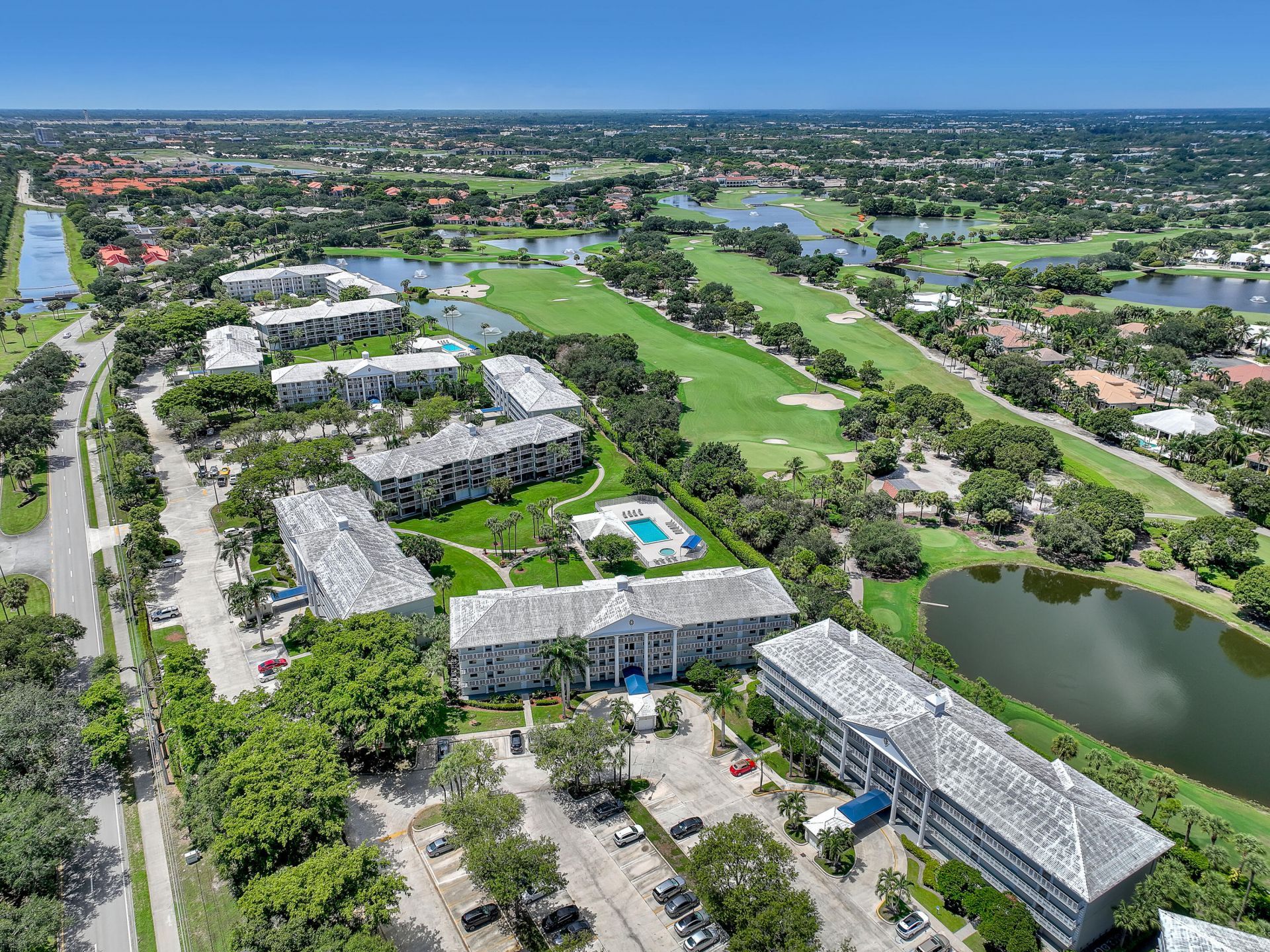 2621 Village Boulevard, Unit 203, West Palm Beach, FL 33409 Photo