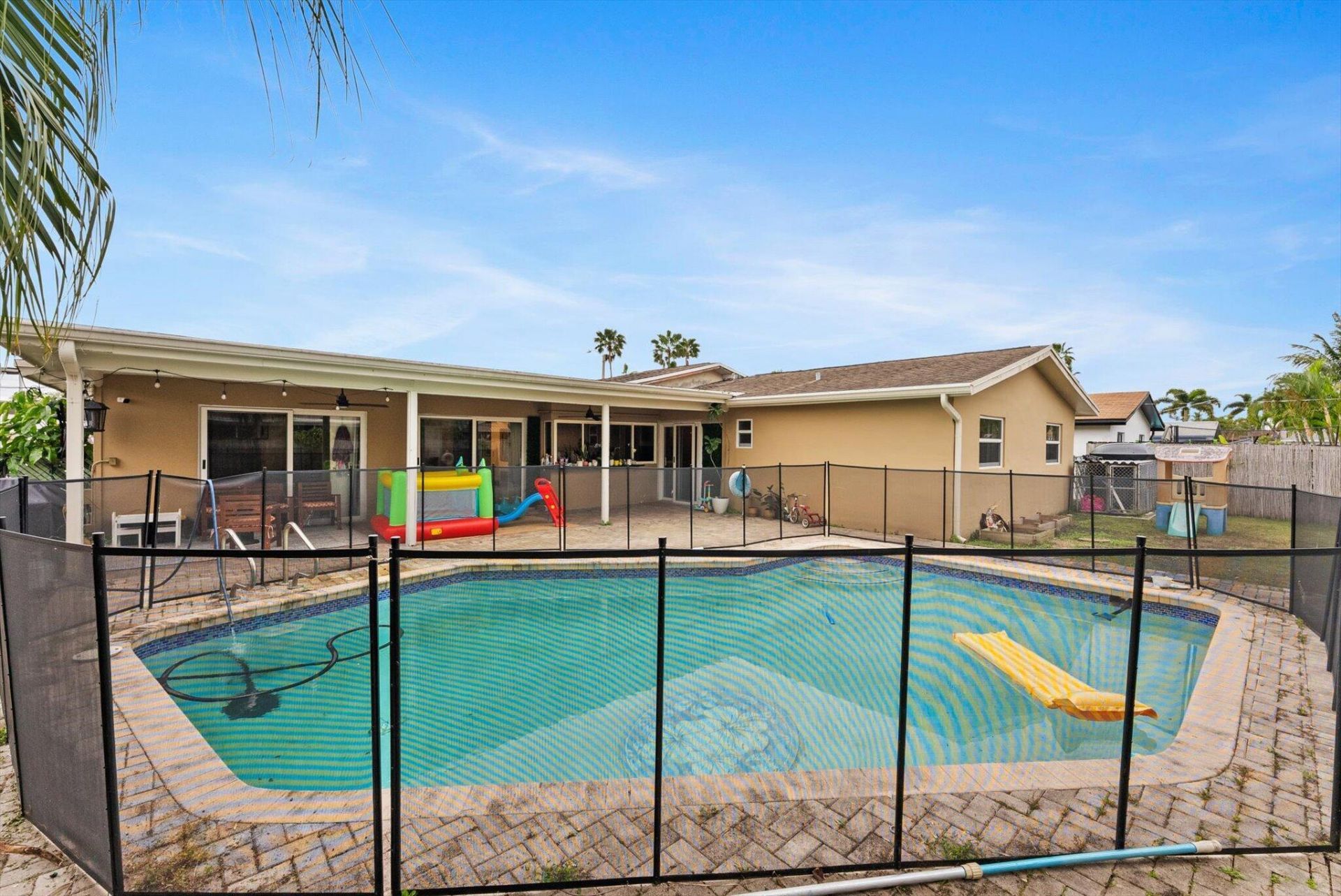 10661 NW 27th Court, Sunrise, FL 33322 Photo