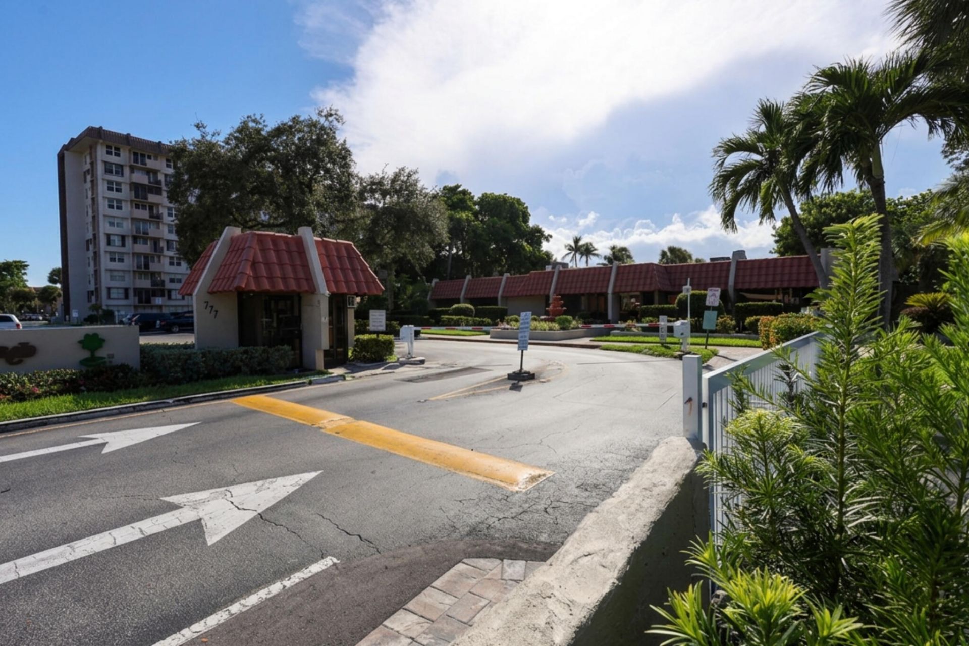 777 S Federal Highway, Unit RP403, Pompano Beach, FL 33062 Photo