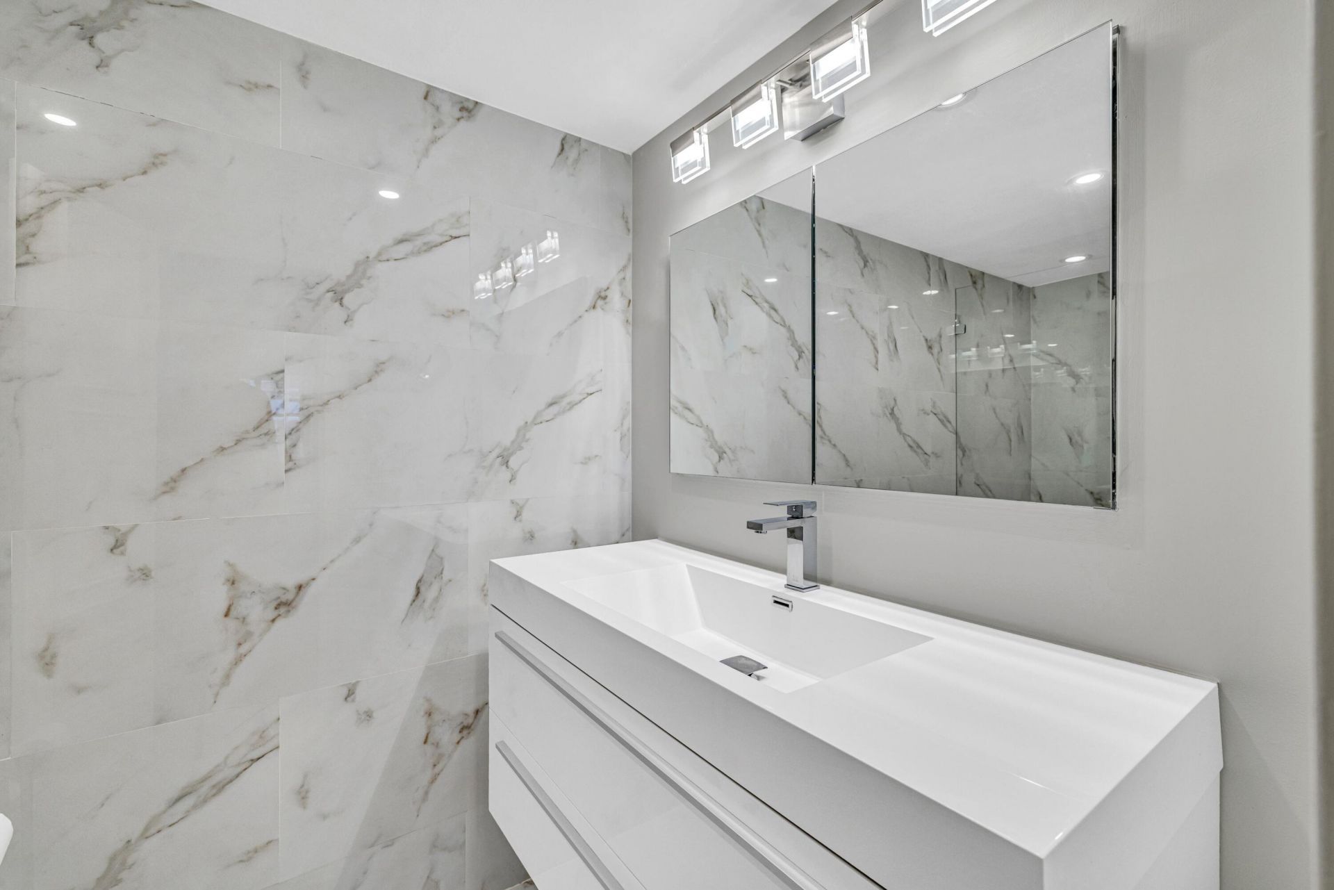 1170 N Federal Highway, Unit 312, Fort Lauderdale, FL 33304 Photo