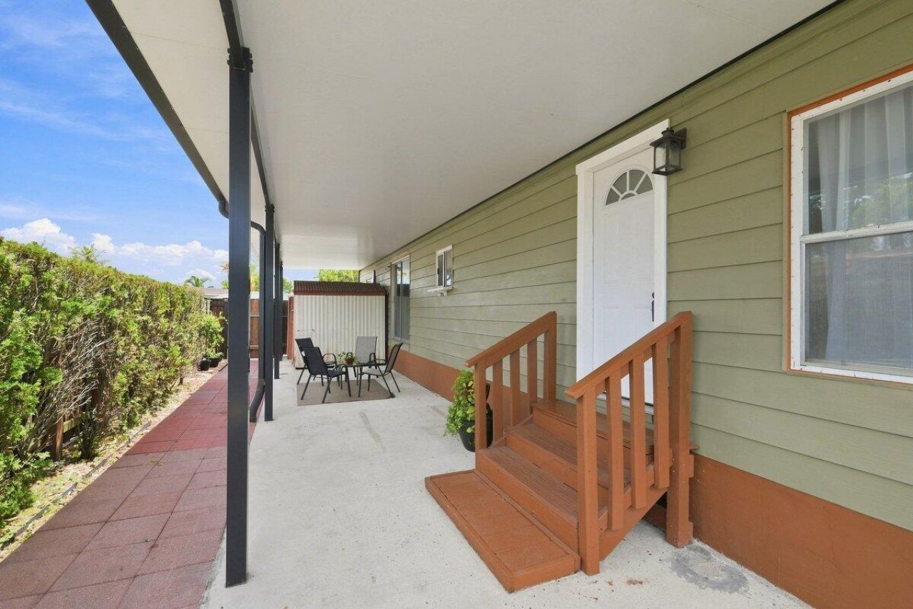 21671 S Heritage Circle, Pembroke Pines, FL 33029 Photo