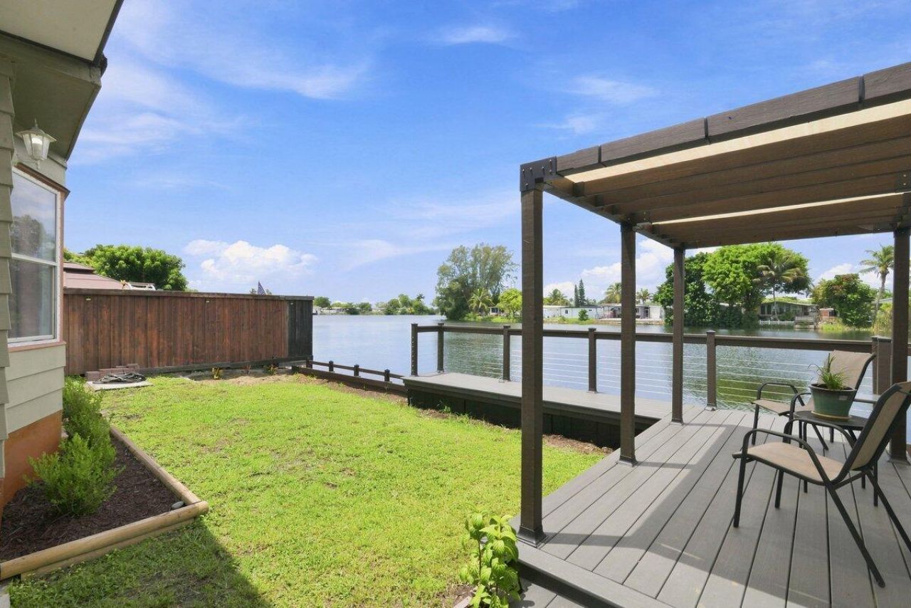 21671 S Heritage Circle, Pembroke Pines, FL 33029 Photo