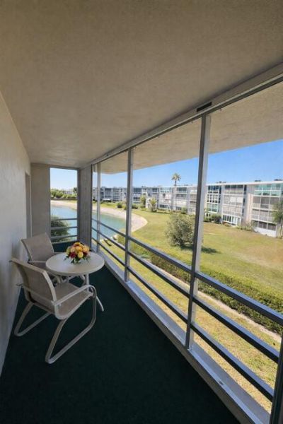 2668 Garden Drive N, Unit 311, Lake Worth, FL 33461 Photo