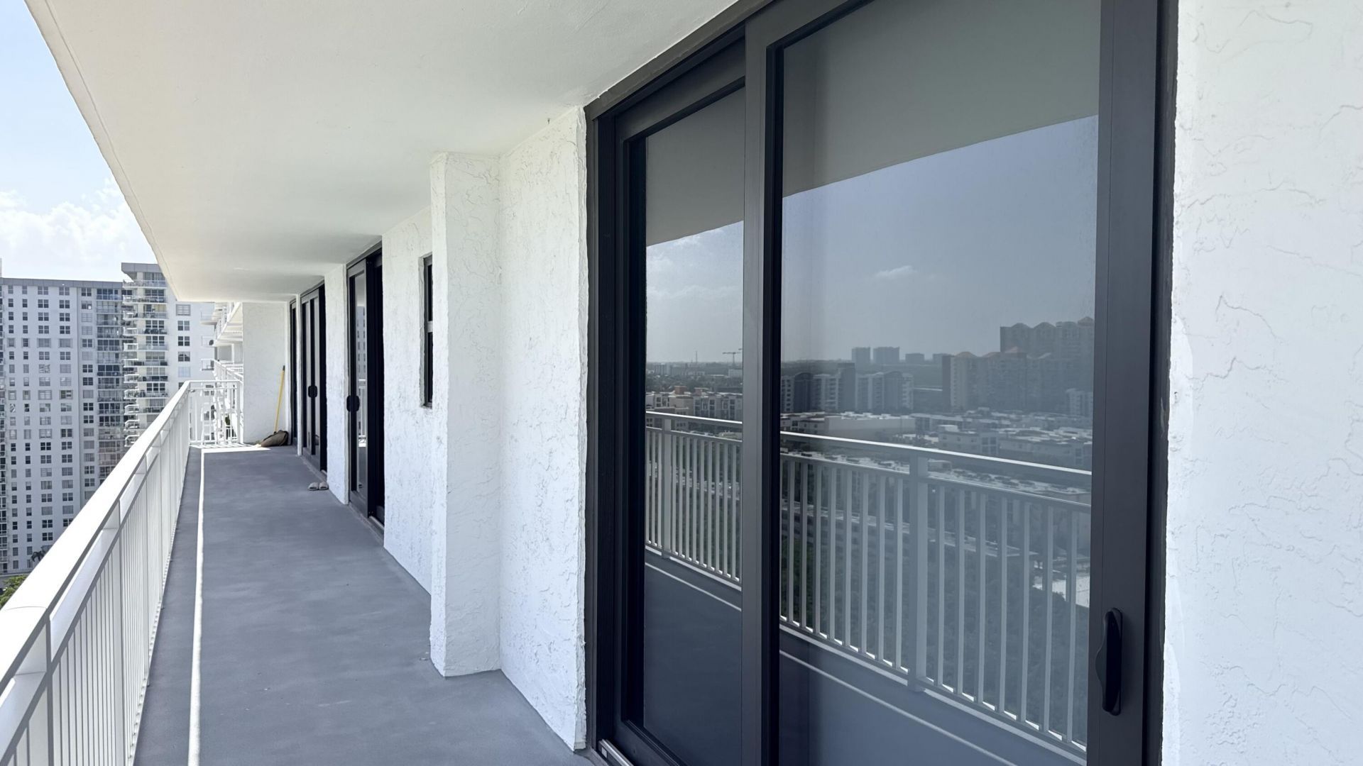 210 174th Street, Unit 1901, Sunny Isles Beach, FL 33160 Photo