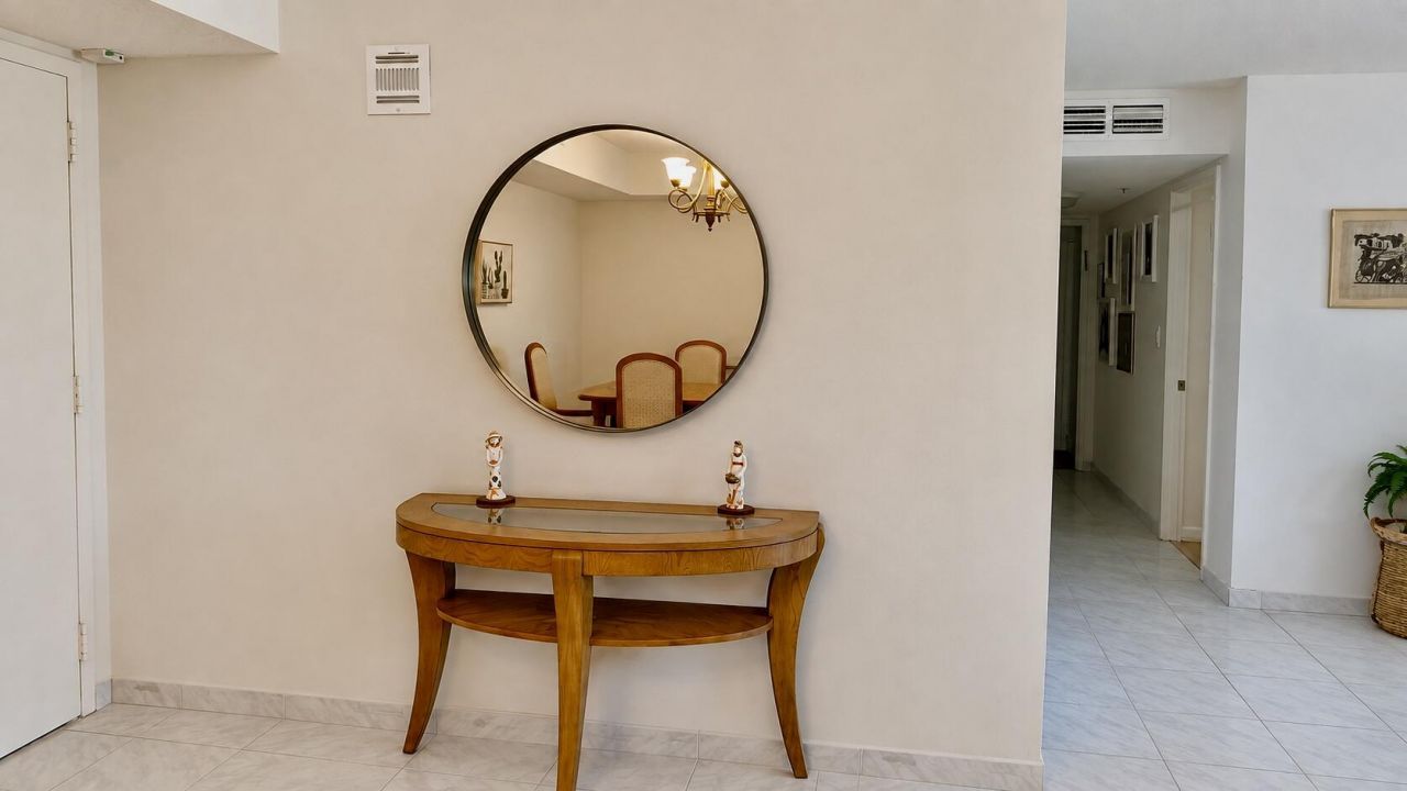 210 174th Street, Unit 1901, Sunny Isles Beach, FL 33160 Photo