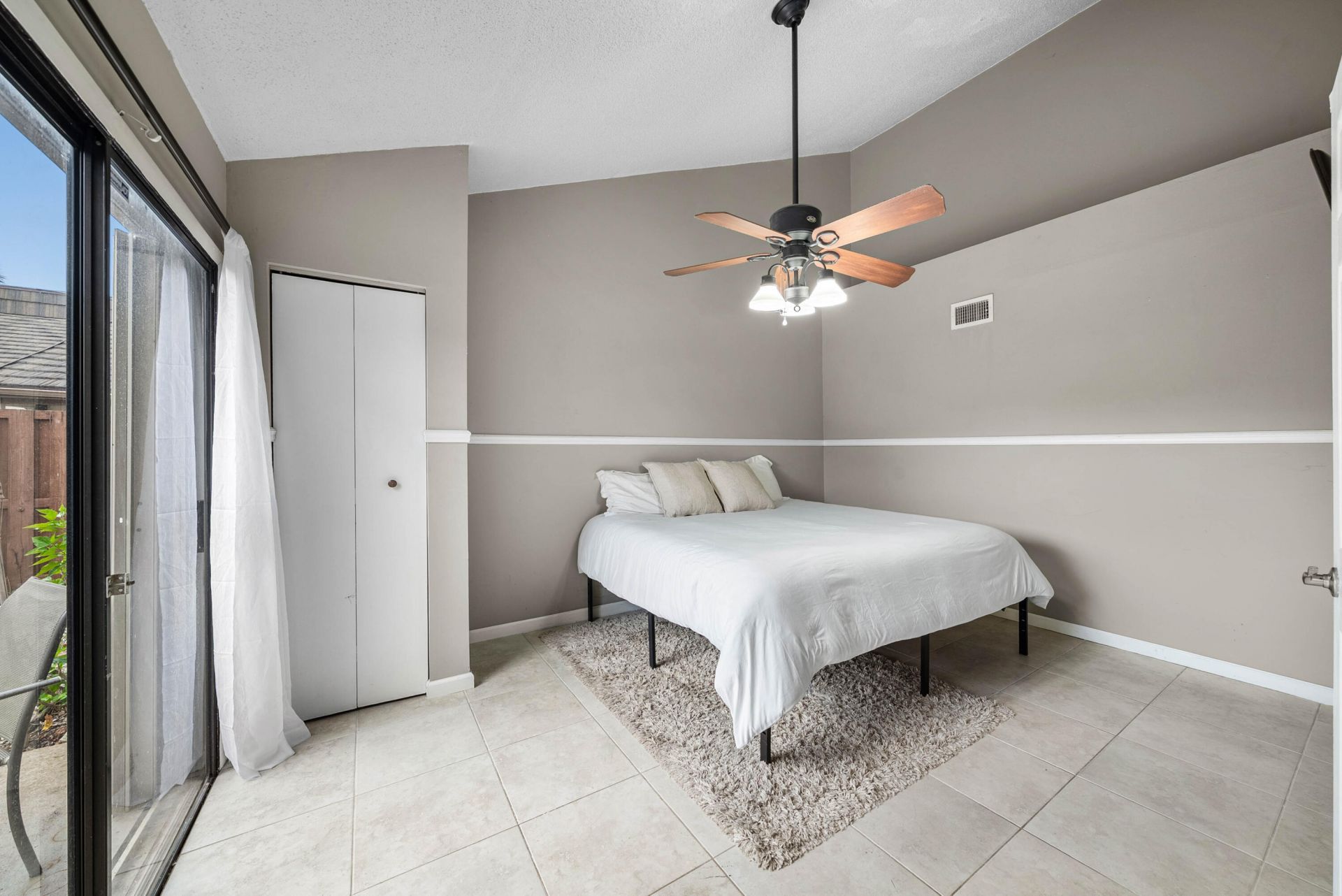 4012 Palm Bay Circle, Unit A, West Palm Beach, FL 33406 Photo